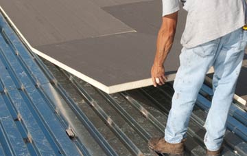 benefits of insulating Sandsend flat roofing